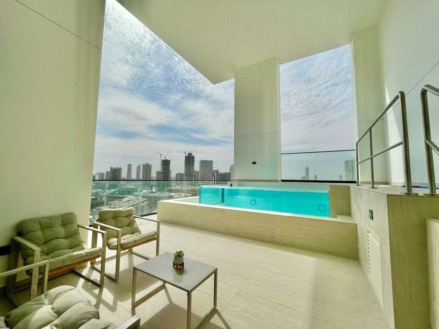 Luxurious 2br With Private Pool In Jvc Apartment