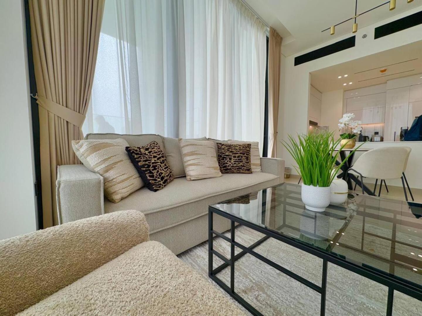 Luxurious 2br With Private Pool In Jvc Apartment