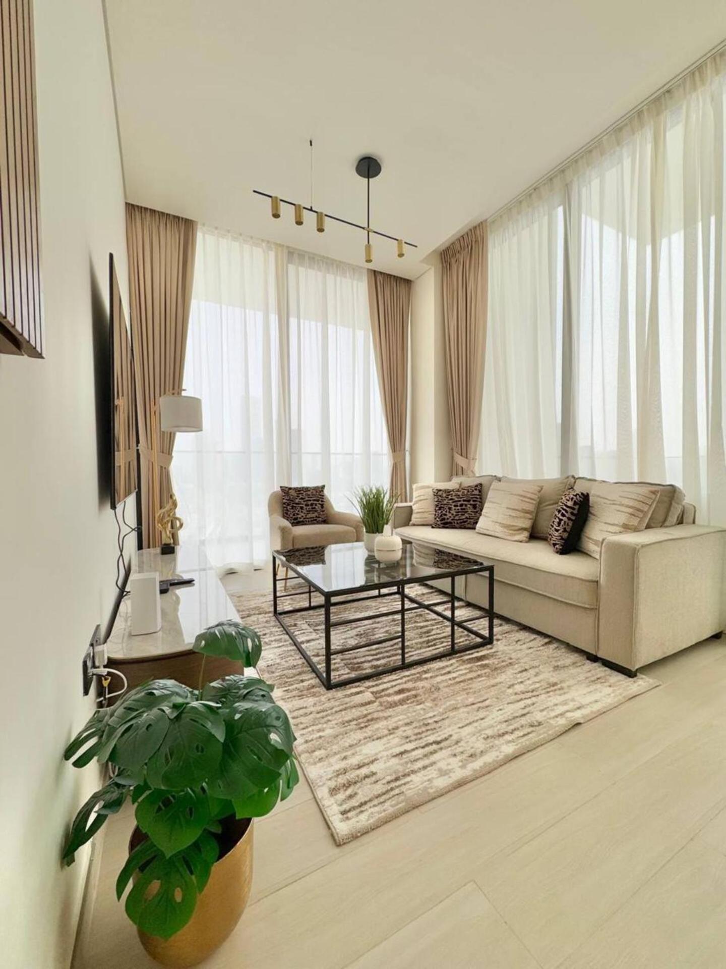 Luxurious 2br With Private Pool In Jvc Dubai