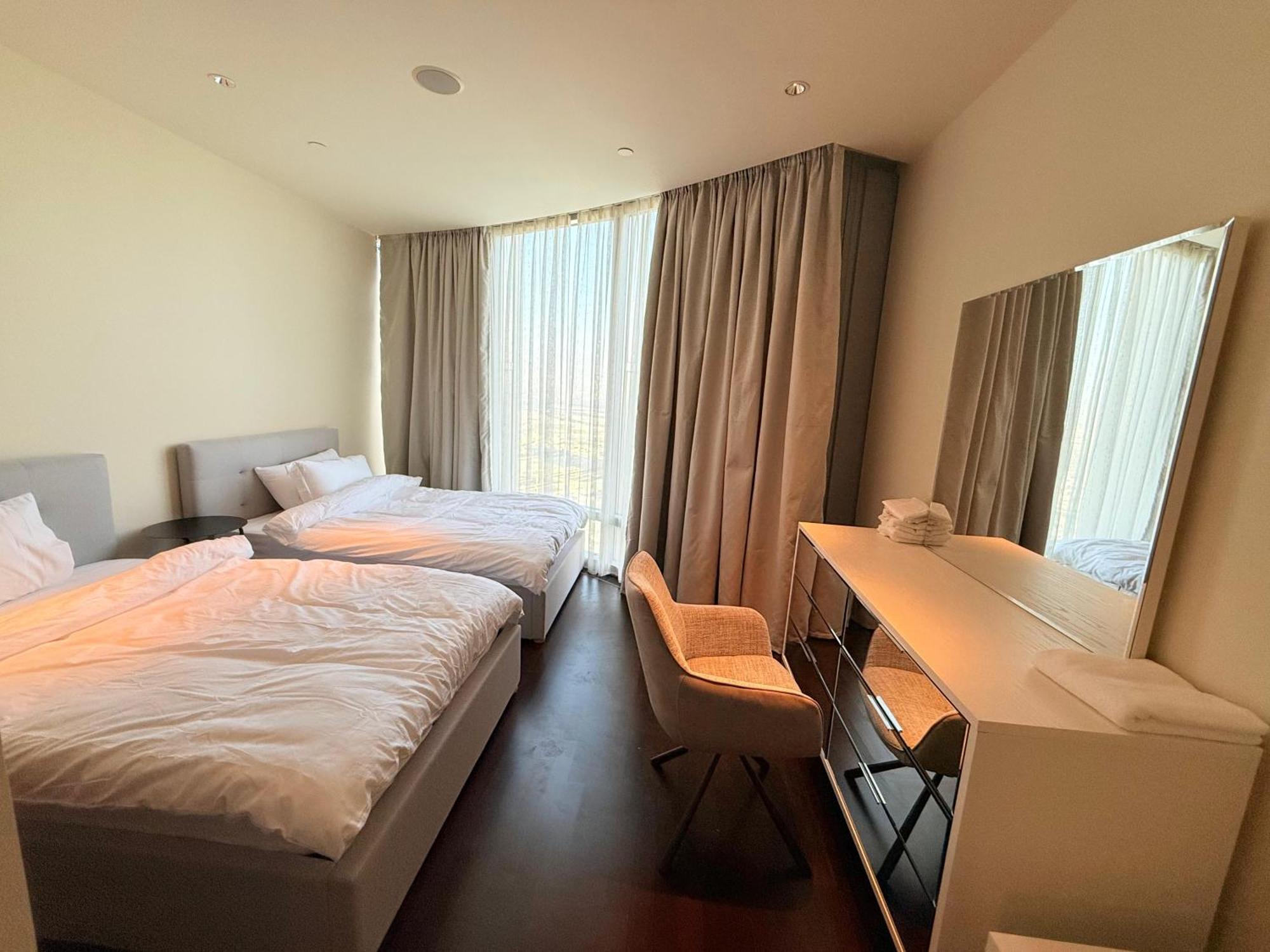 Fully Furnished 2 Bhk In Downtown Apartment