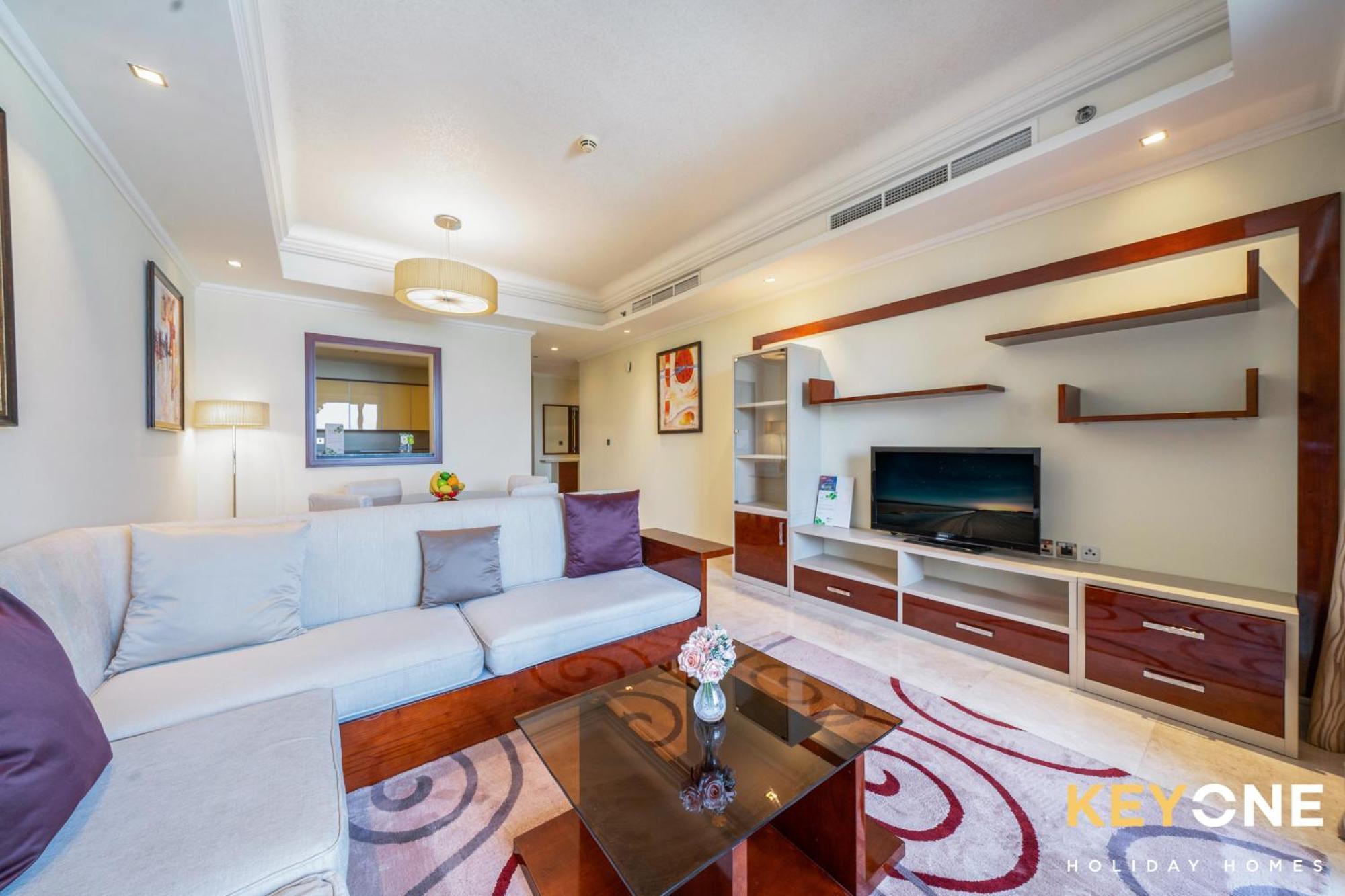 Apartment Two Bedroom And Small Room With Beach Access Dubai