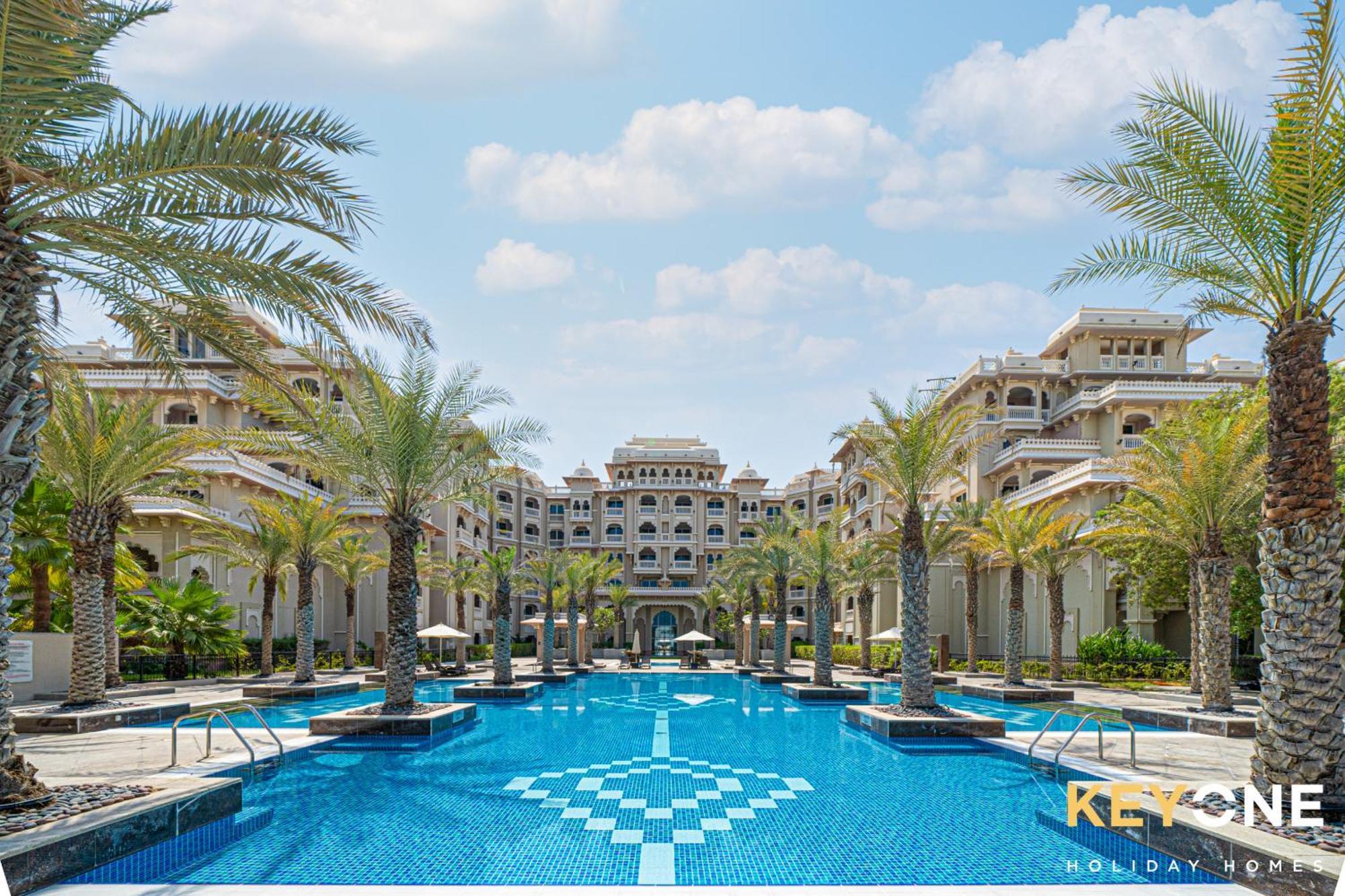 Two Bedroom And Small Room With Beach Access * Dubai