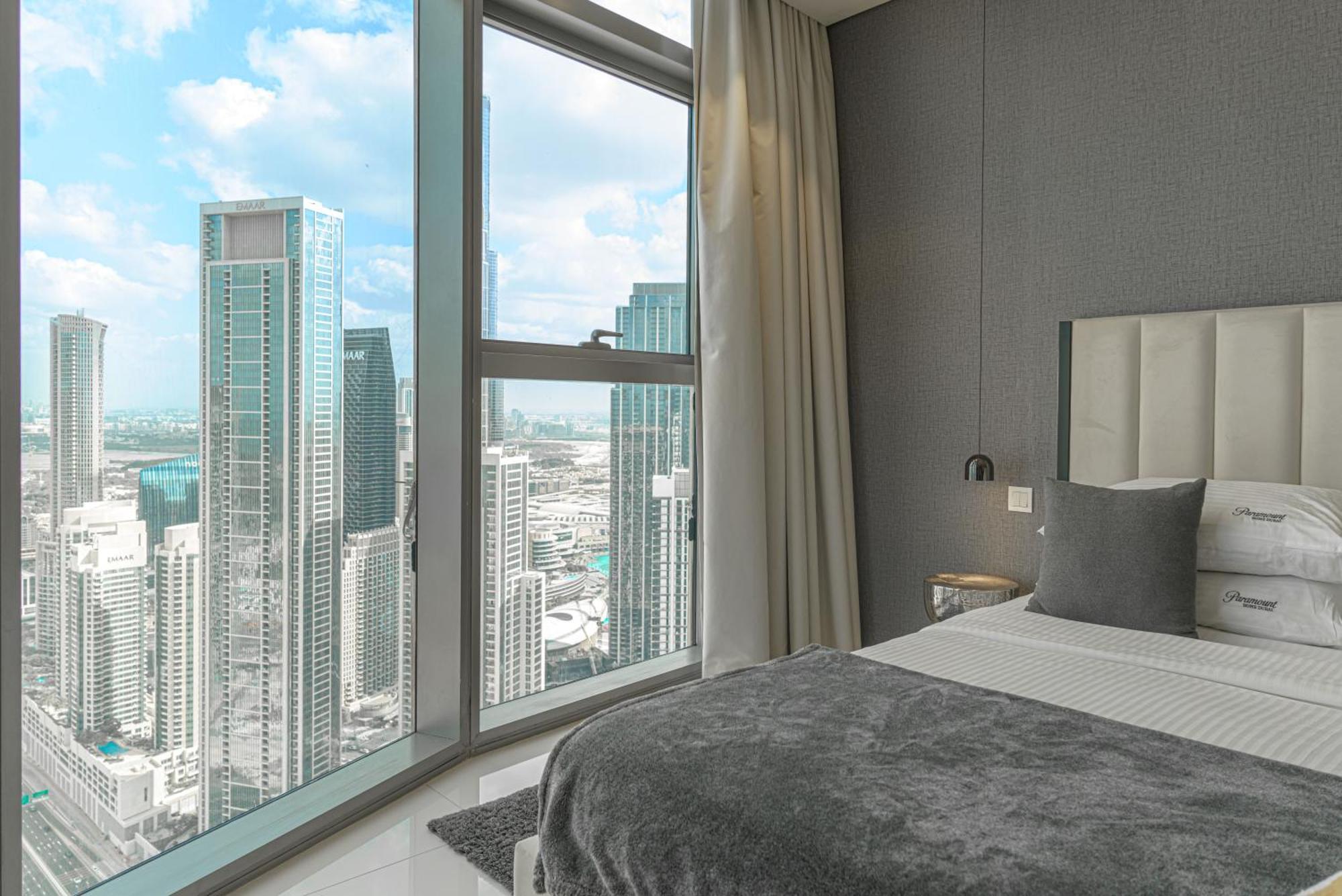 Paramount Tower And Residences With Infinity Sky Pool Apartment Dubai