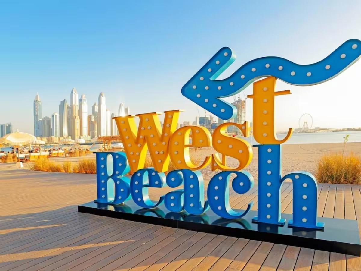 Modern And Cozy At Seven Palm Prime Location Apartment Dubai