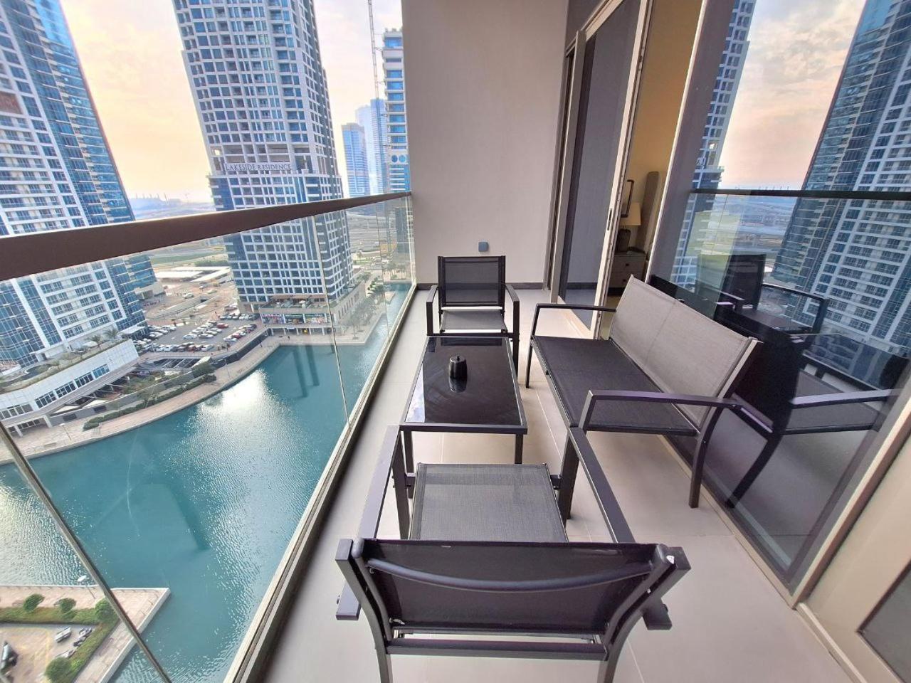 Jumeirah Towers Stunning View Mbl Royal Apartment
