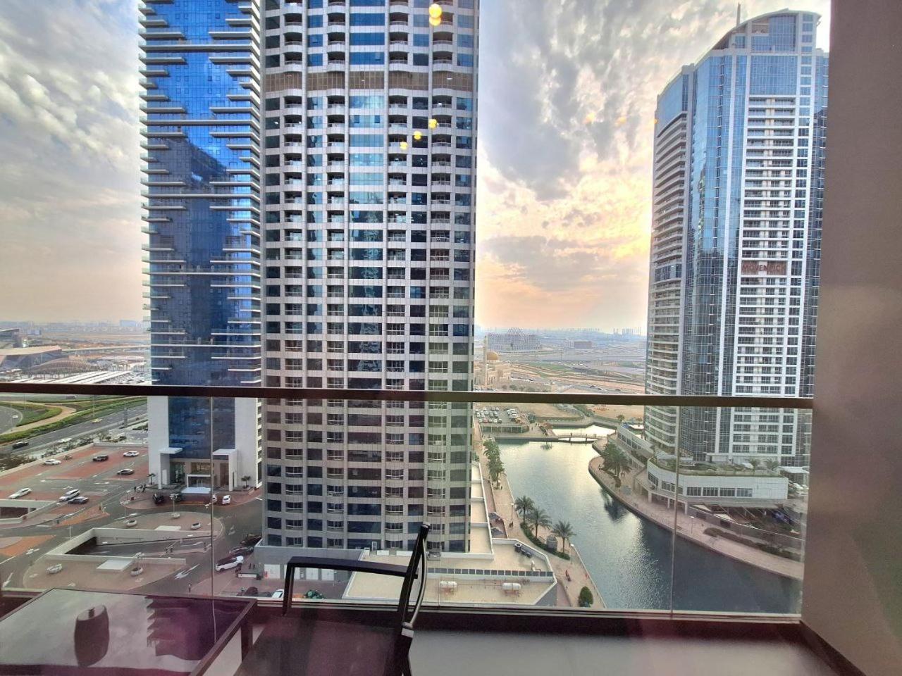 Jumeirah Towers Stunning View Mbl Royal Apartment *