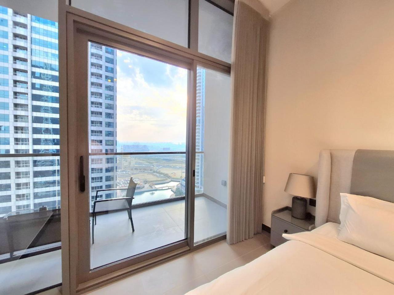 Jumeirah Towers Stunning View Mbl Royal * Dubai