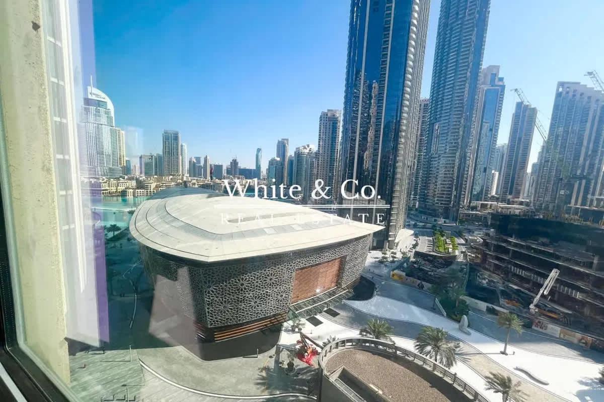 Stylish 1br In Downtown With Fountain Views