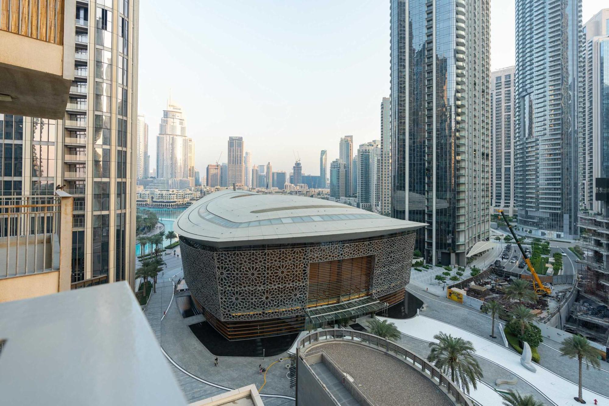 Stylish 1br In Downtown With Fountain Views * Dubai