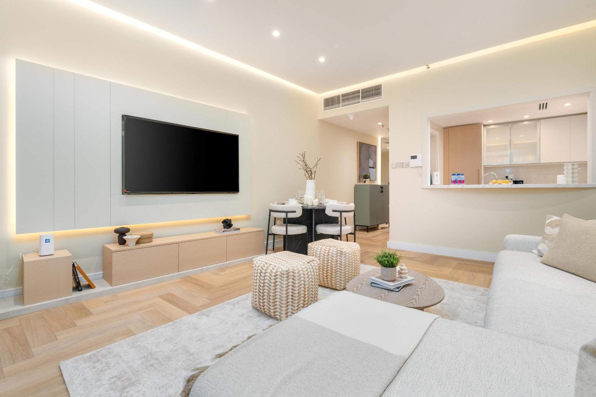 Stylish 1br In Downtown With Fountain Views