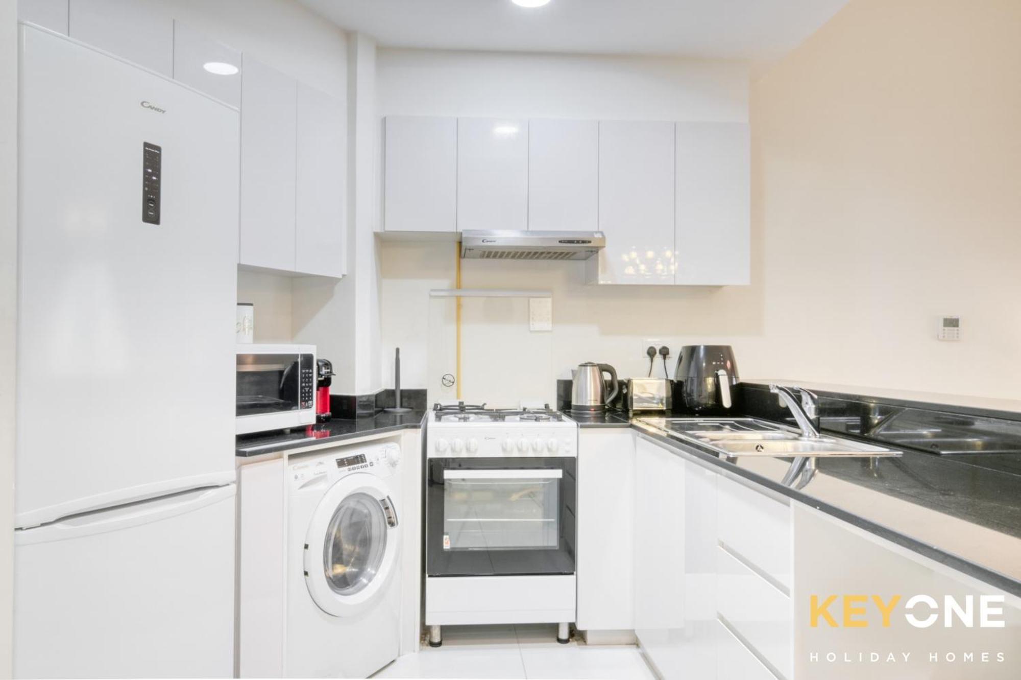 Modish One Bedroom * Dubai