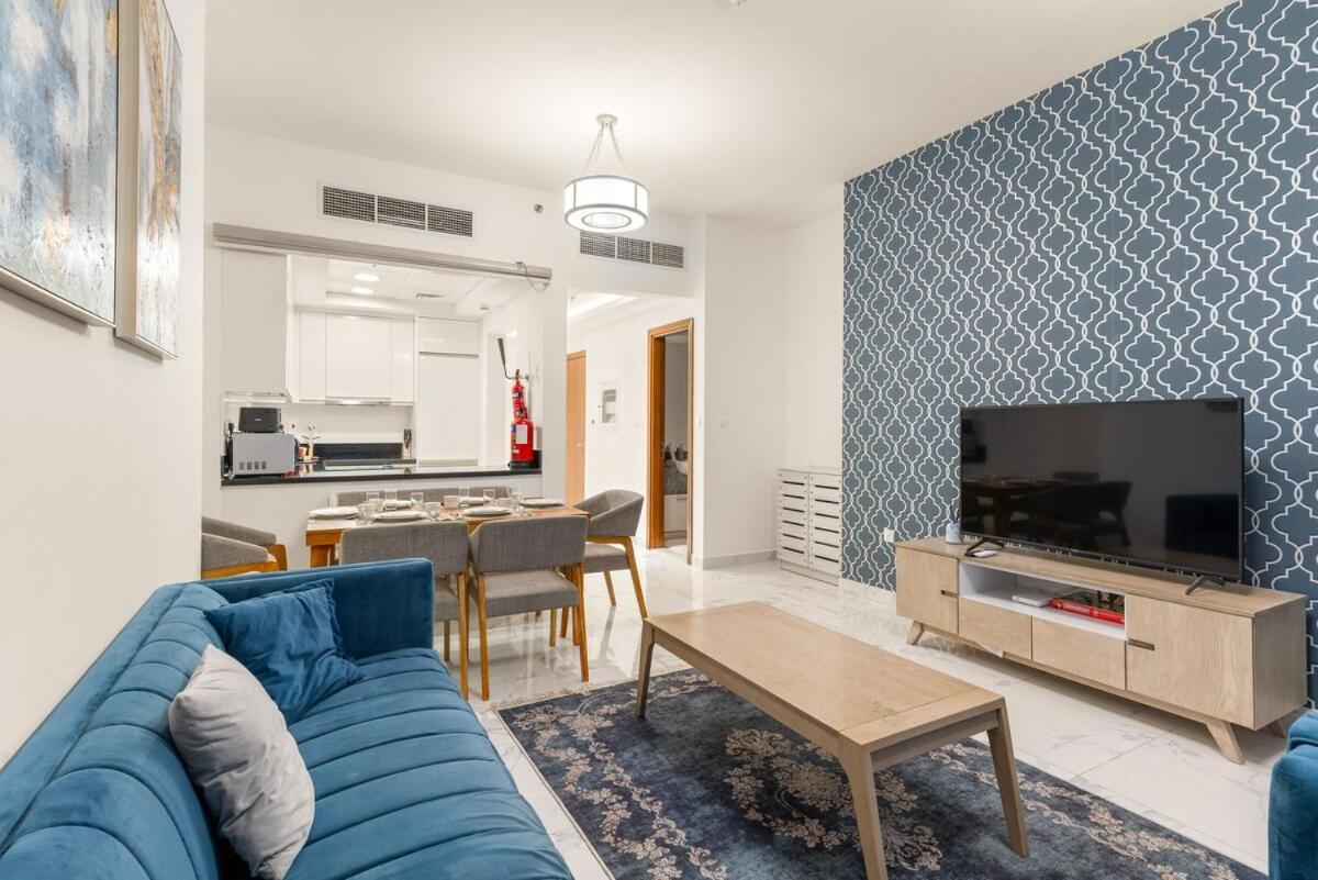 First Class 2br Stylish With Stunning Views *