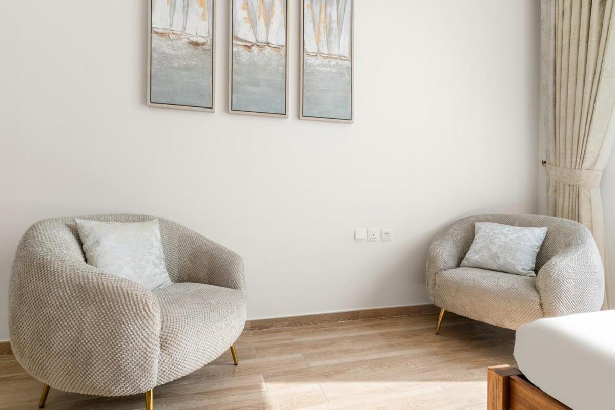 First Class 2br Stylish With Stunning Views