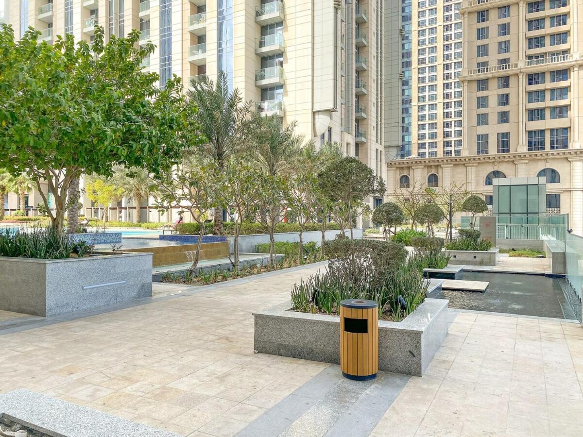 First Class 2br Stylish With Stunning Views * Dubai