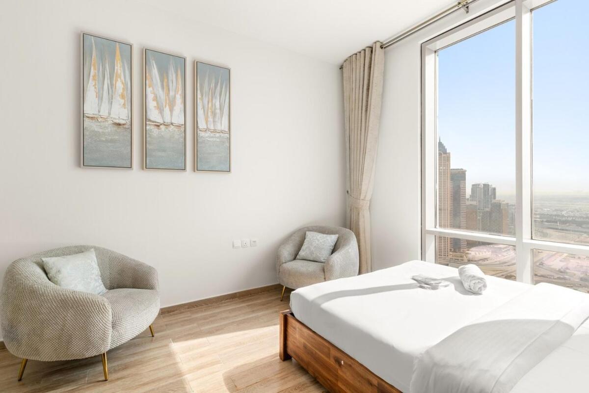 First Class 2br Stylish With Stunning Views Apartment