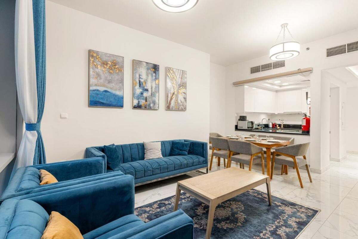 Apartment First Class 2br Stylish With Stunning Views *