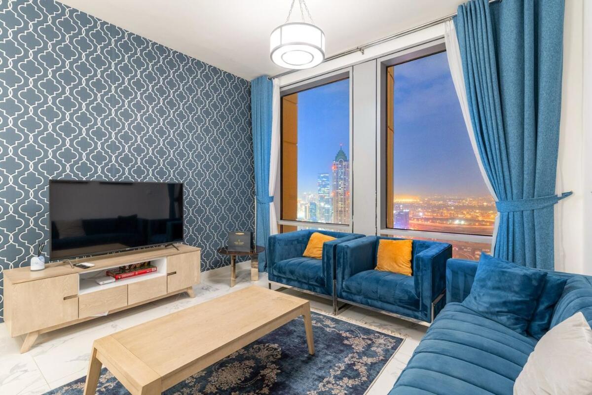 First Class 2br Stylish With Stunning Views * Dubai