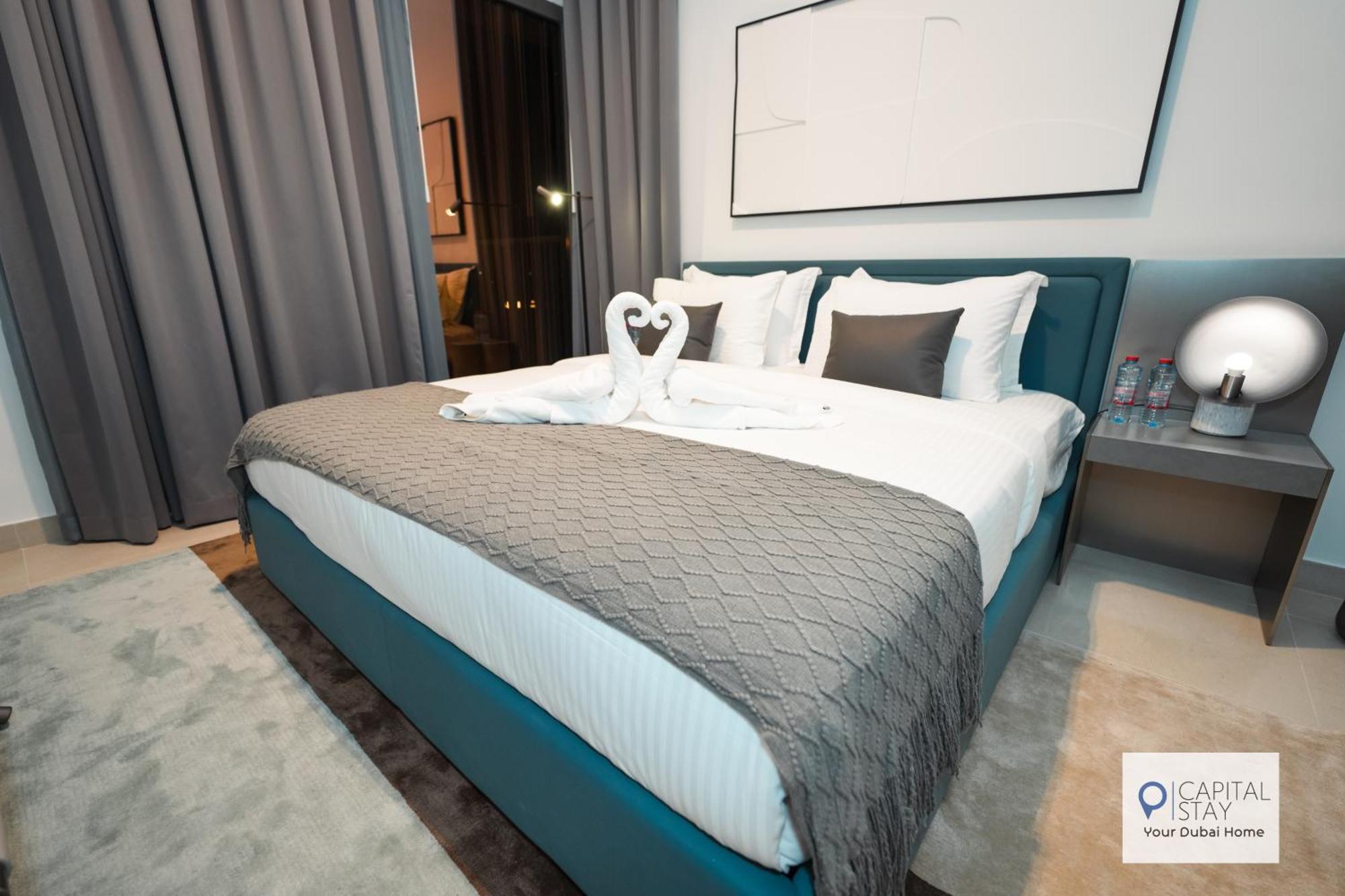 Luxurious 1br Retreat - Stylish In Meydan Apartment