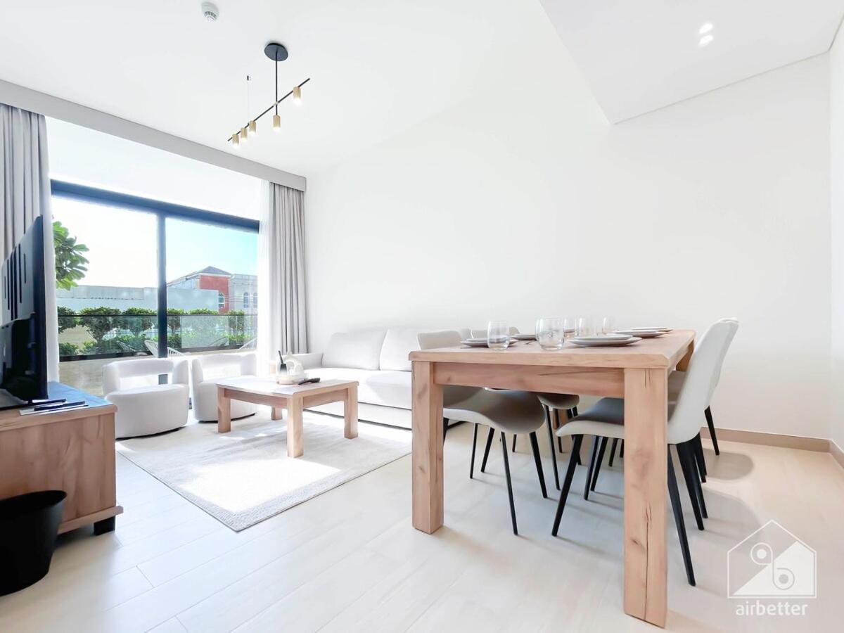 Apartment Elegant 2 Bedroom -binghatti Emerald Jvc *