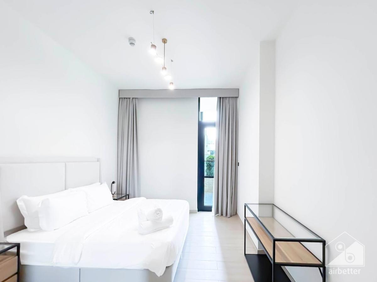 Elegant 2 Bedroom -binghatti Emerald Jvc Apartment Dubai