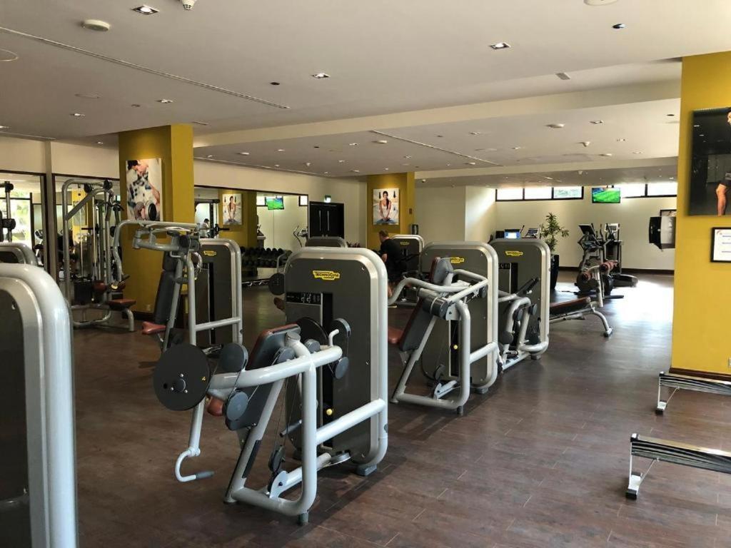 Royal Amwaj South, Palm Jumeirah - Calm Two Bedroom Apartment *