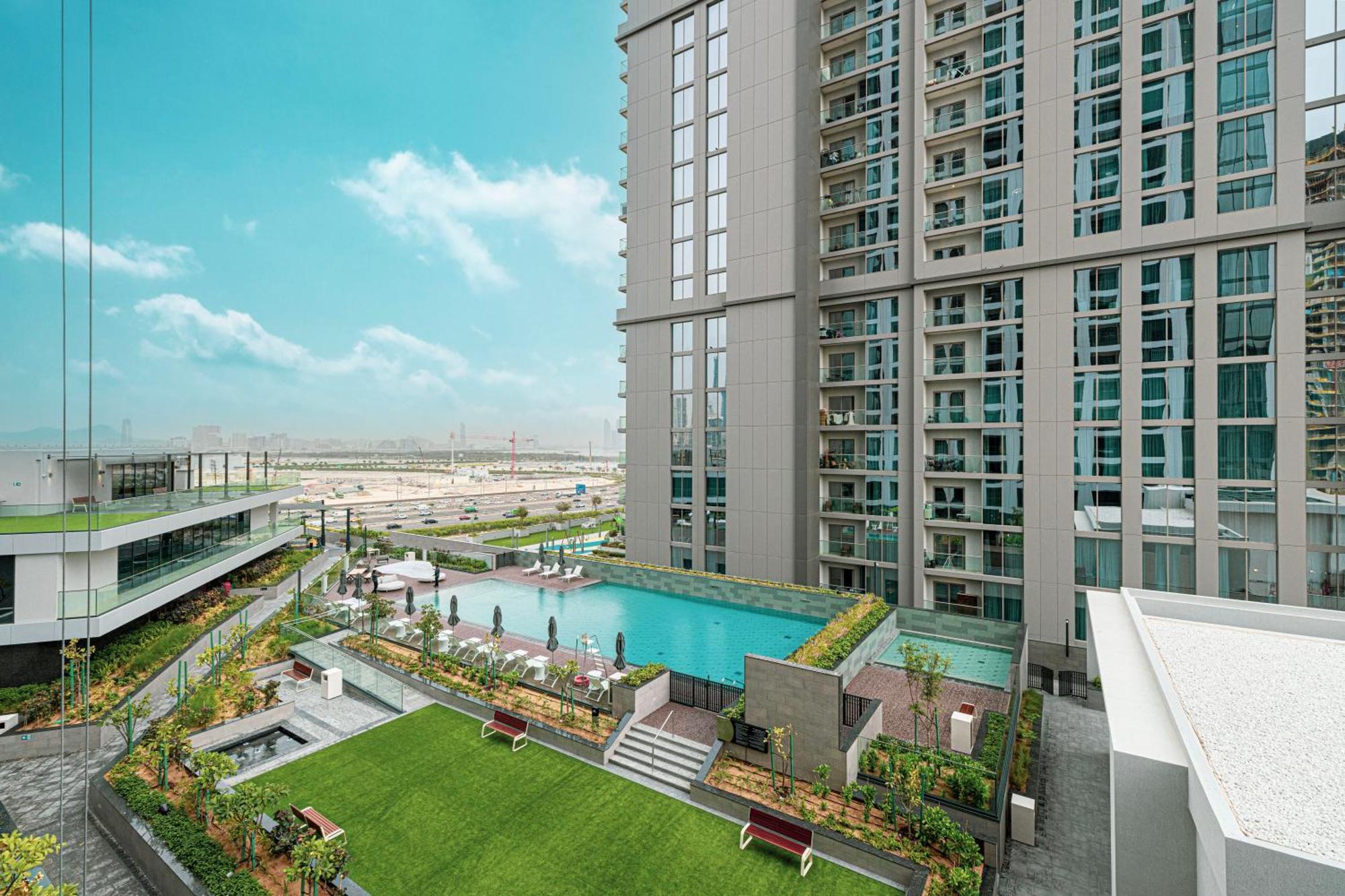 Apartment Chic 2br Creek Vista, Near Downtown, Burj Khalifa And Mall Dubai