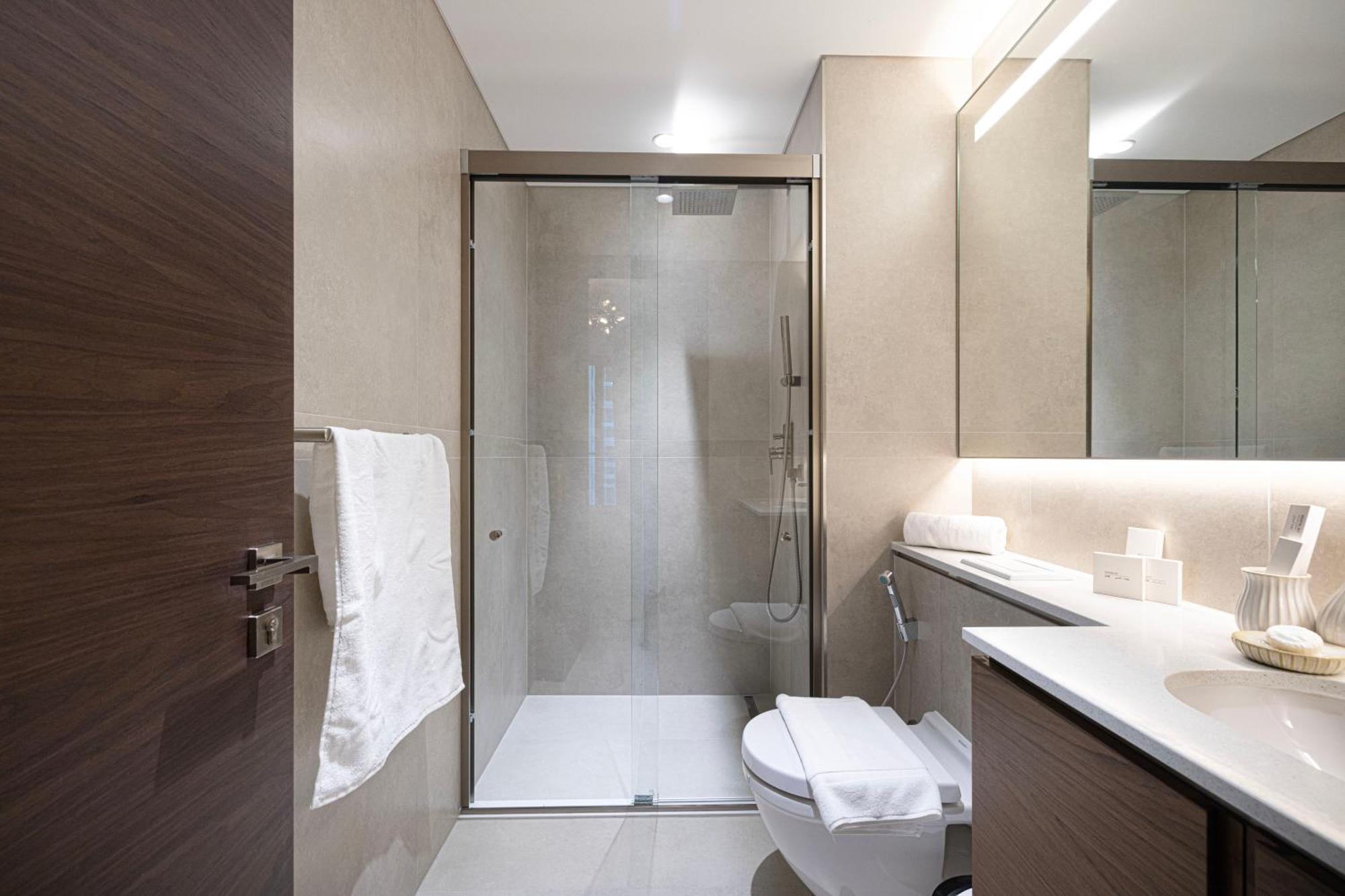 Chic 2br Creek Vista, Near Downtown, Burj Khalifa And Mall * Dubai