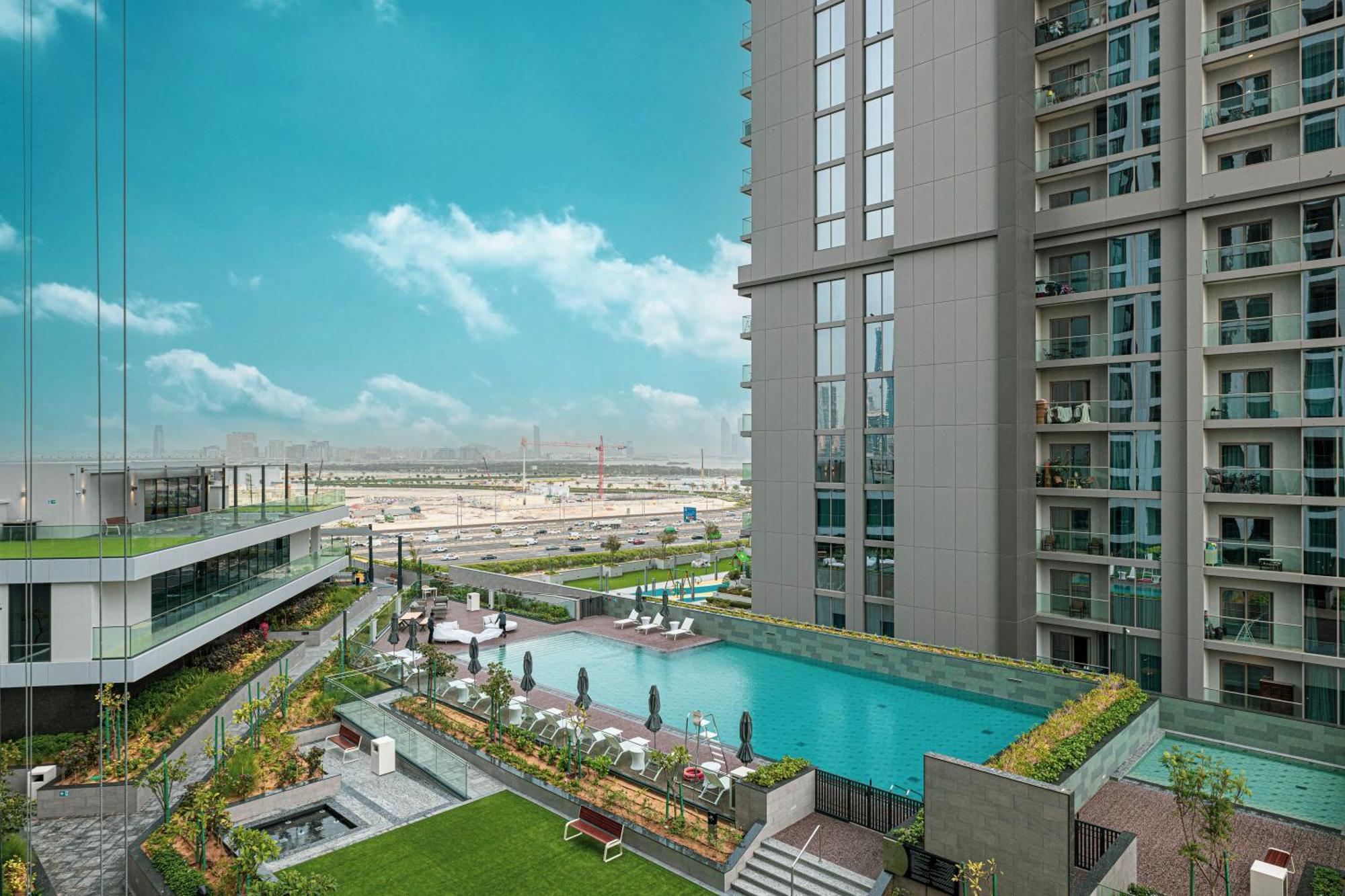 Chic 2br Creek Vista, Near Downtown, Burj Khalifa And Mall Apartment *