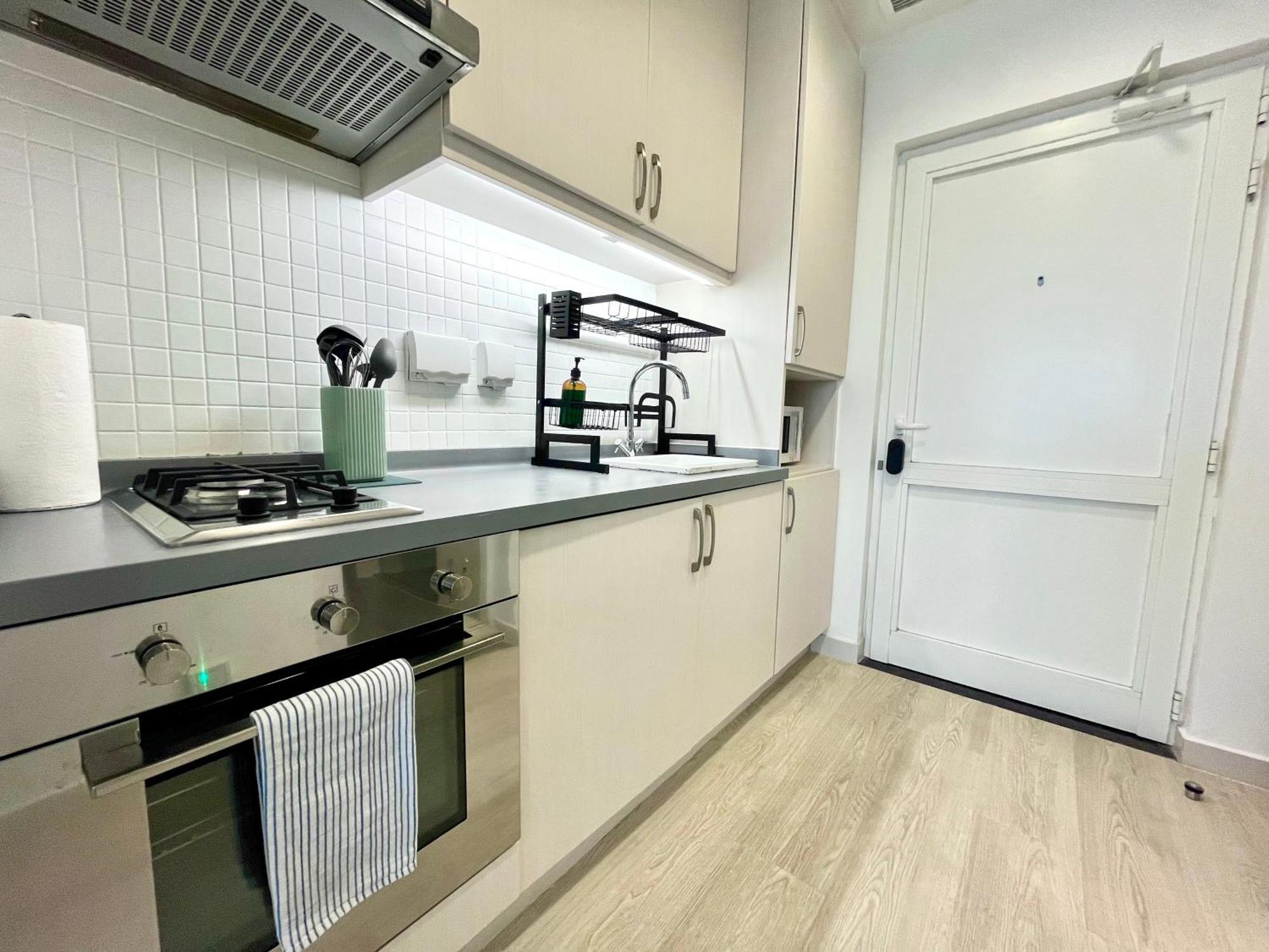 Apartment Upgraded & Cozy Boutique In Palm Jumeirah Pv7