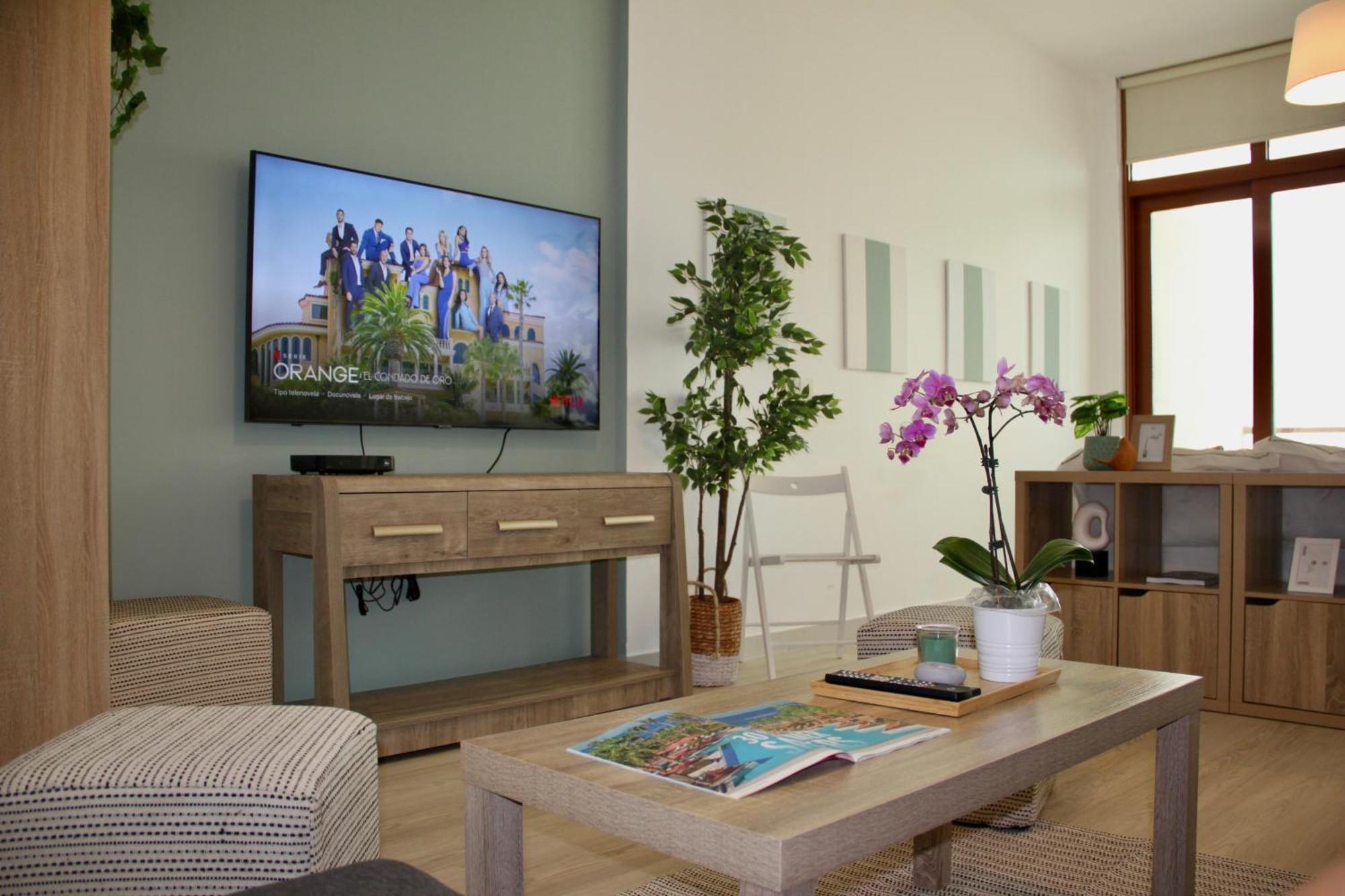 Apartment Upgraded & Cozy Boutique In Palm Jumeirah Pv7 *