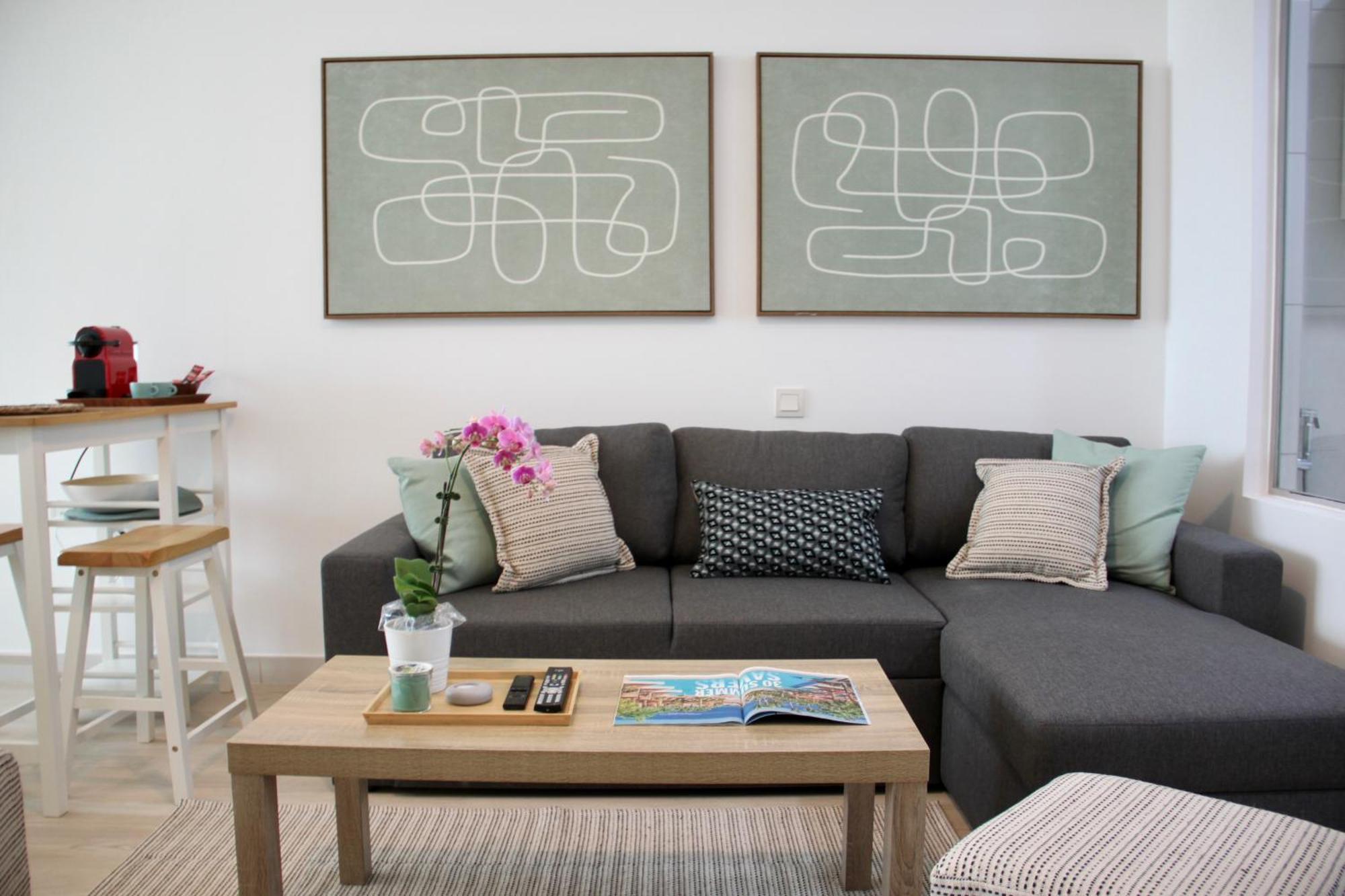 Upgraded & Cozy Boutique In Palm Jumeirah Pv7 Dubai
