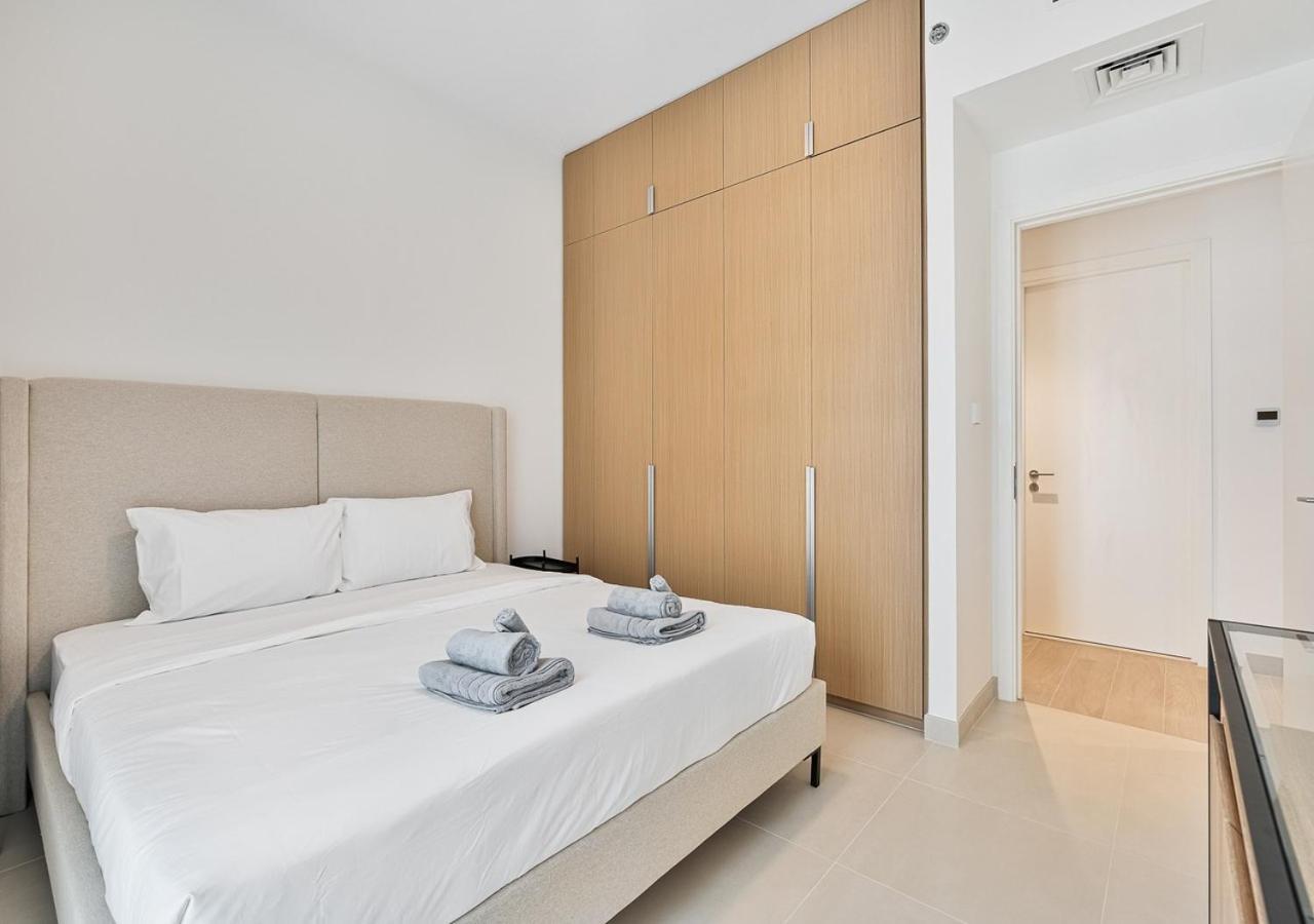 Apartment Enjoy The Friendly & Vibrant Neighborhood *
