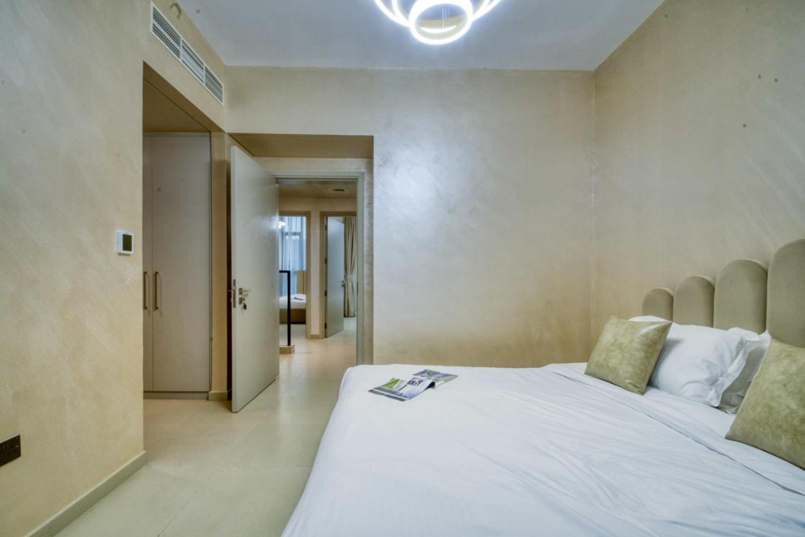 Golden Oasis- Luxury 3br With Maids Dubai