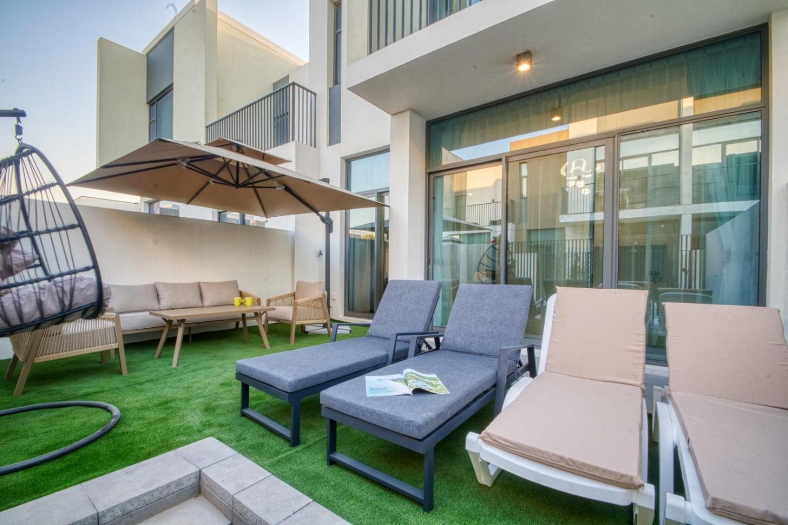 Golden Oasis- Luxury 3br With Maids