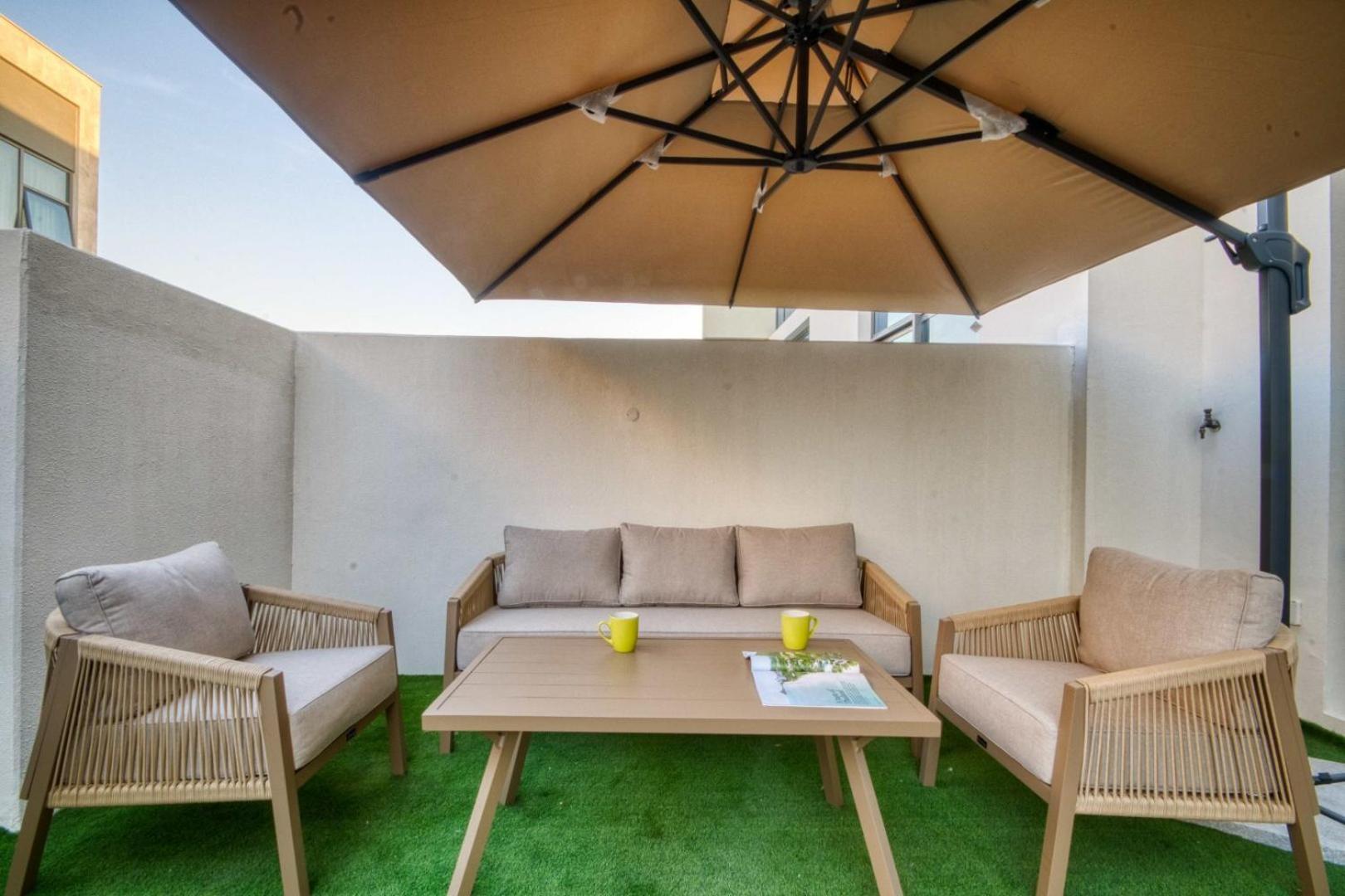Golden Oasis- Luxury 3br With Maids Villa