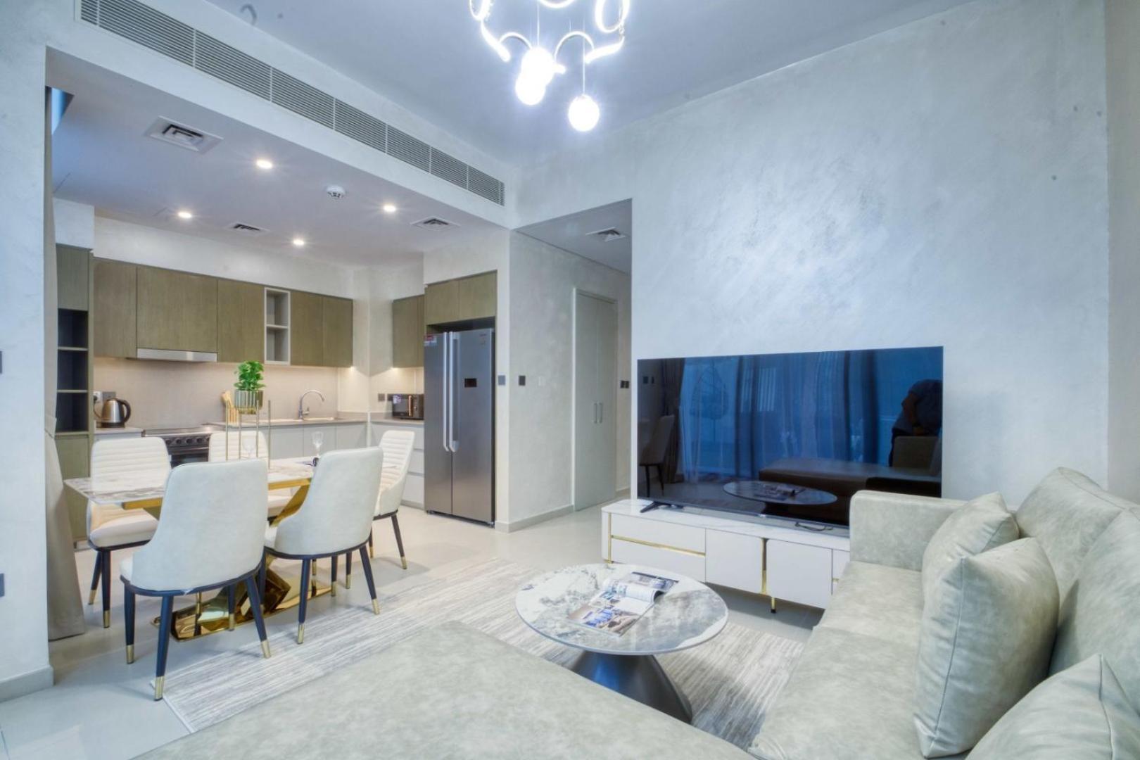 Villa Golden Oasis- Luxury 3br With Maids