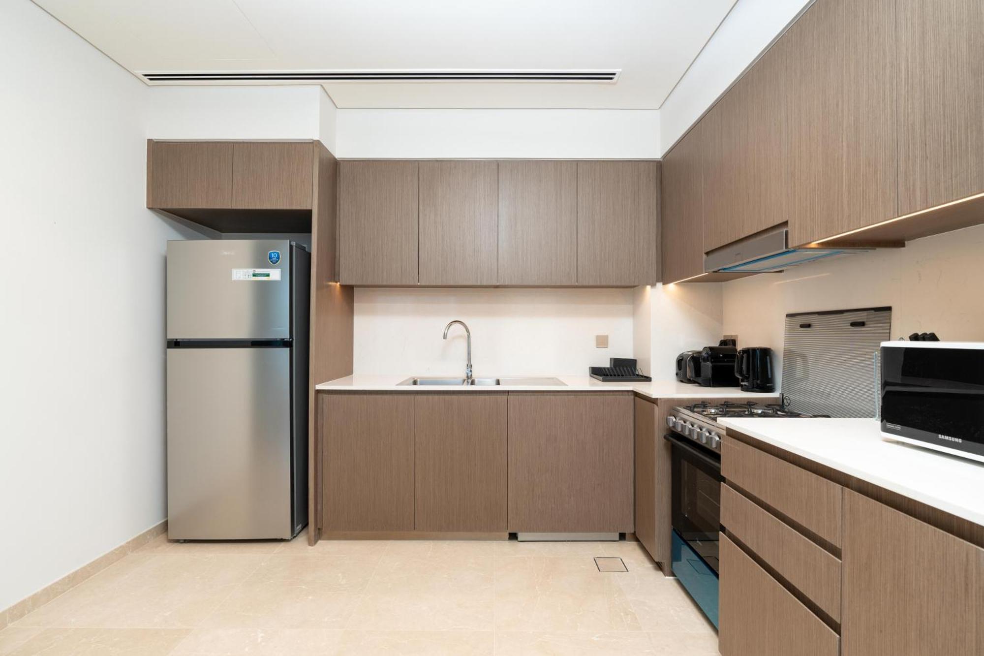 Grande 12 Opera District - Mesmerizing Full Burj & Fountain View Luxury Opera Unit * Dubai