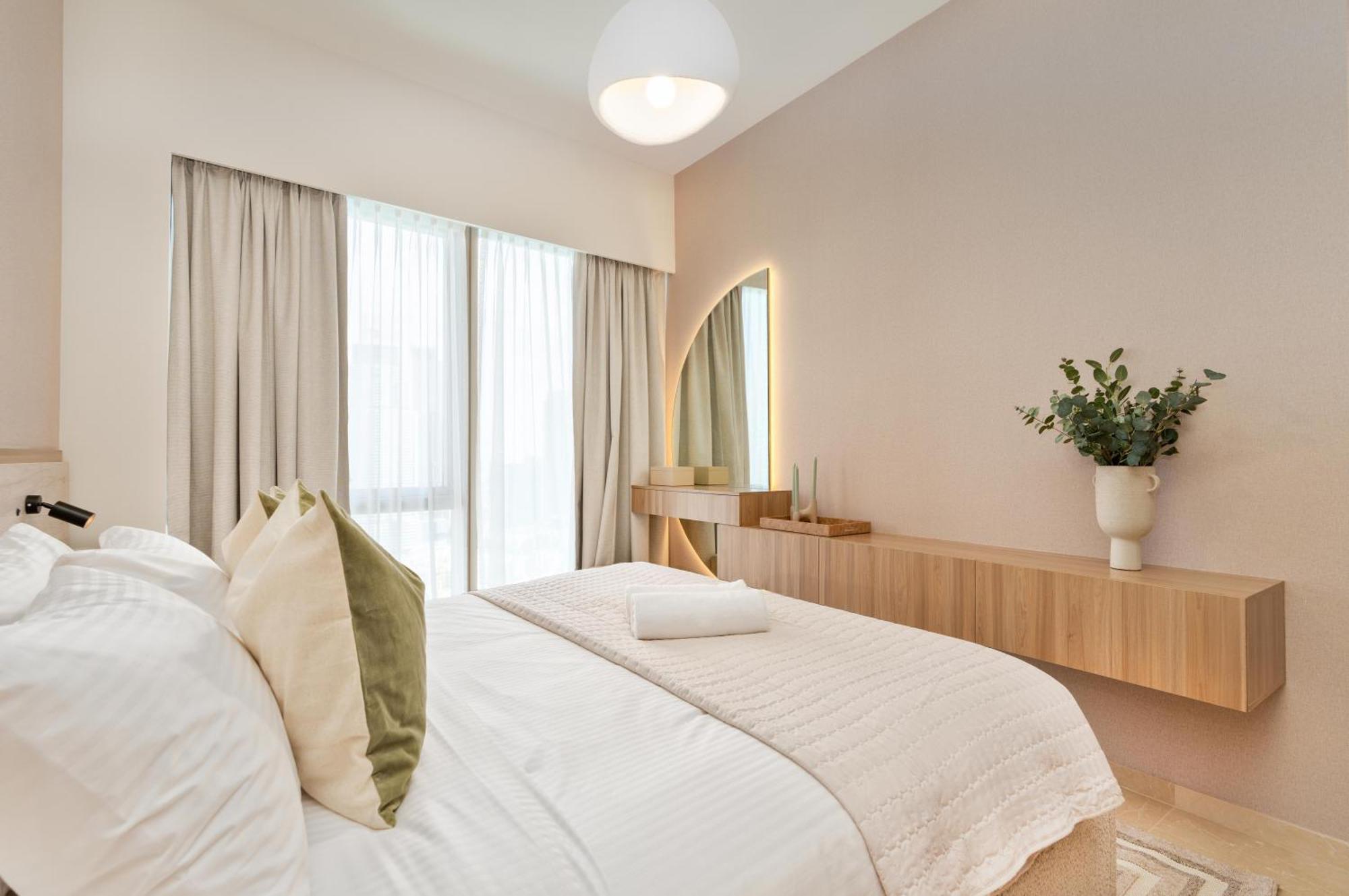 Grande 12 Opera District - Mesmerizing Full Burj & Fountain View Luxury Opera Unit *