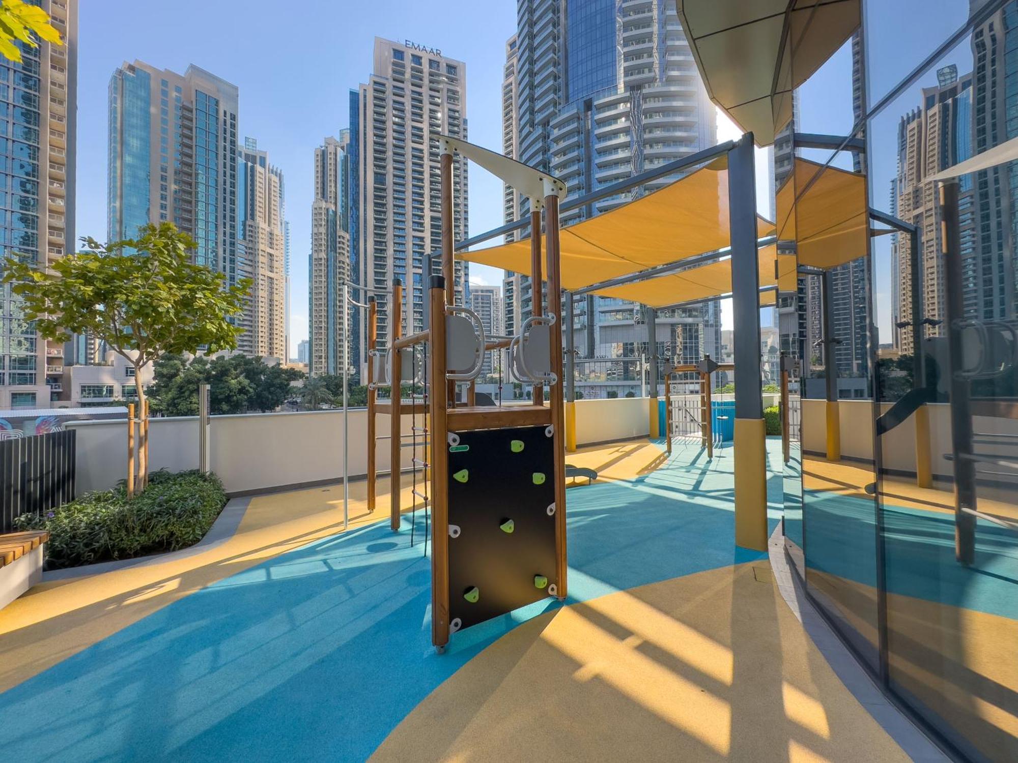 Grande 12 Opera District - Mesmerizing Full Burj & Fountain View Luxury Opera Unit * Dubai
