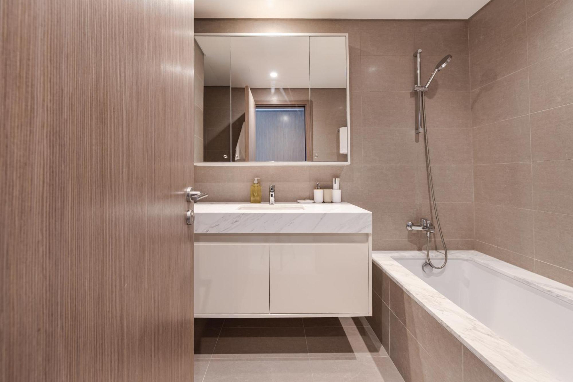 A-living Prime 3br With Burj Khalifa & Fountain View Dubai