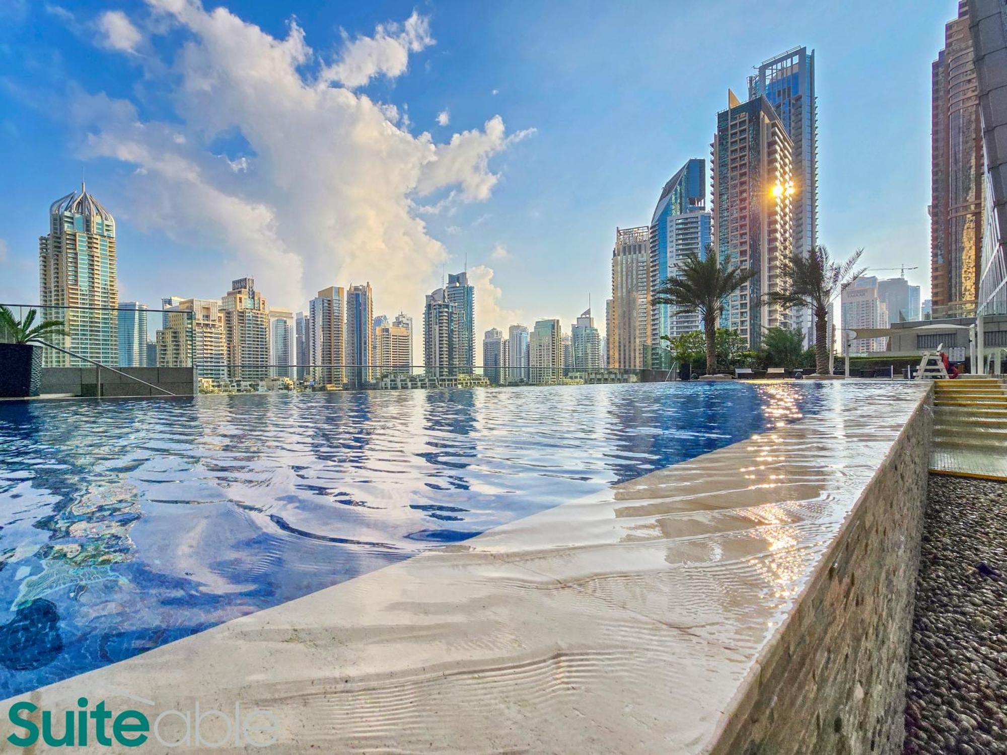 Exquisite 1 Bedroom Sea View With Lavish Amenities Dubai