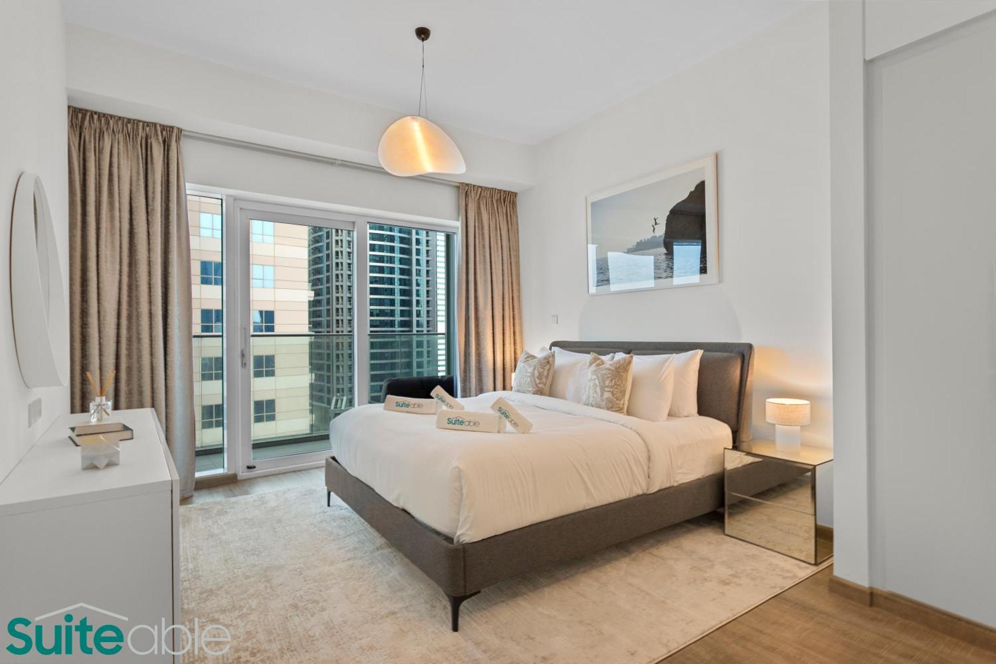 Exquisite 1 Bedroom Sea View With Lavish Amenities * Dubai