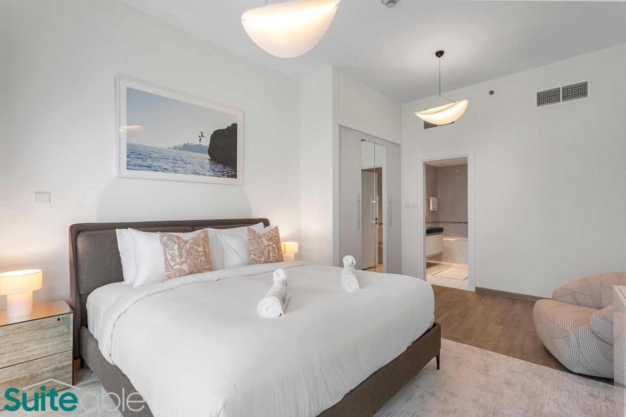 Exquisite 1 Bedroom Sea View With Lavish Amenities Dubai