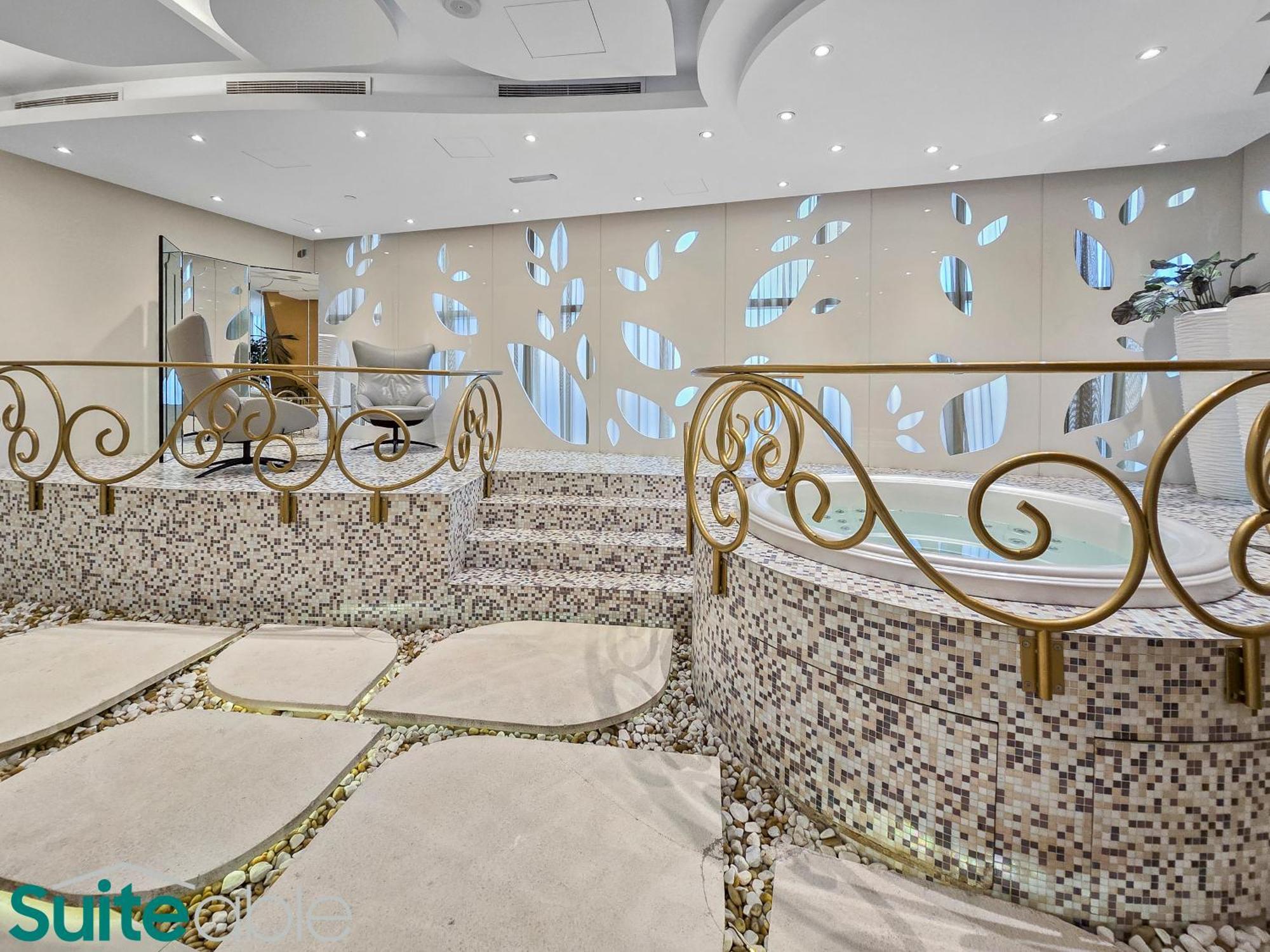 Exquisite 1 Bedroom Sea View With Lavish Amenities Dubai