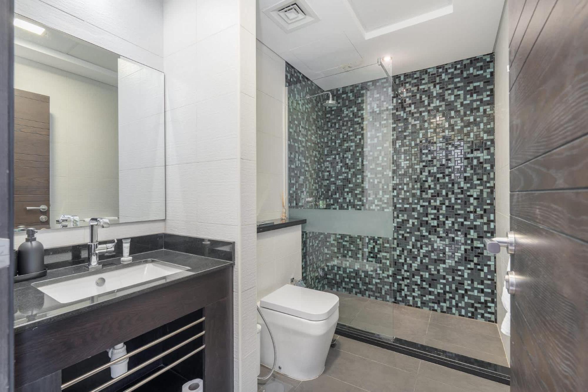 Luxury 4br In Marina With Stunning Palm Views Apartment