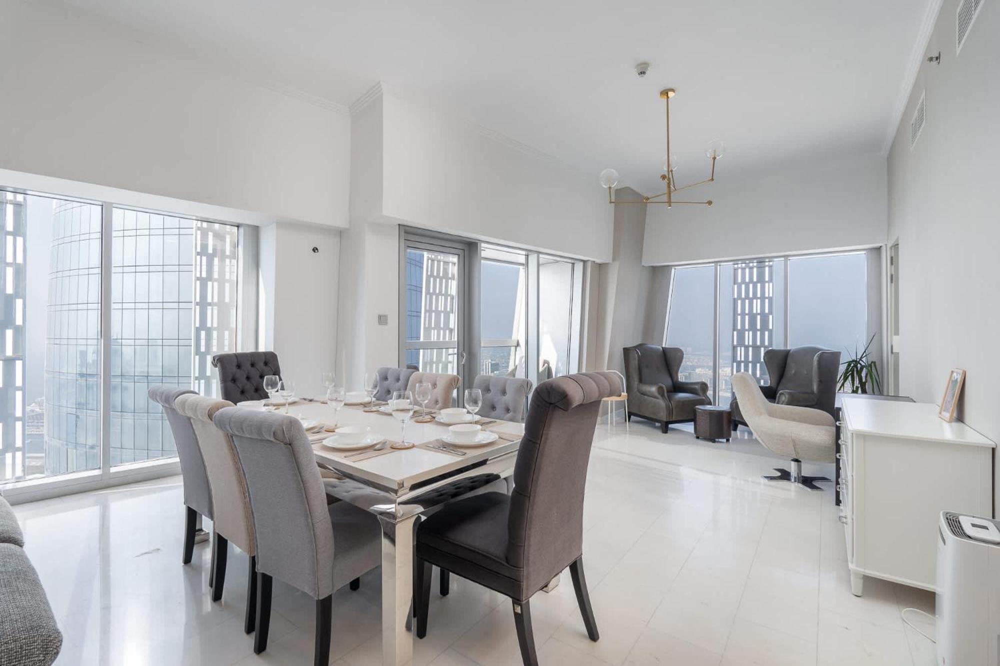Luxury 4br In Marina With Stunning Palm Views *