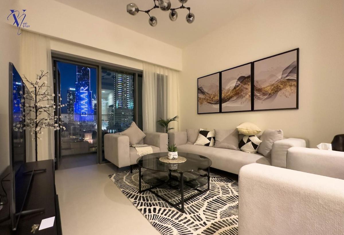 Charming 2bdr With Full View Of Burj Khalifa Apartment