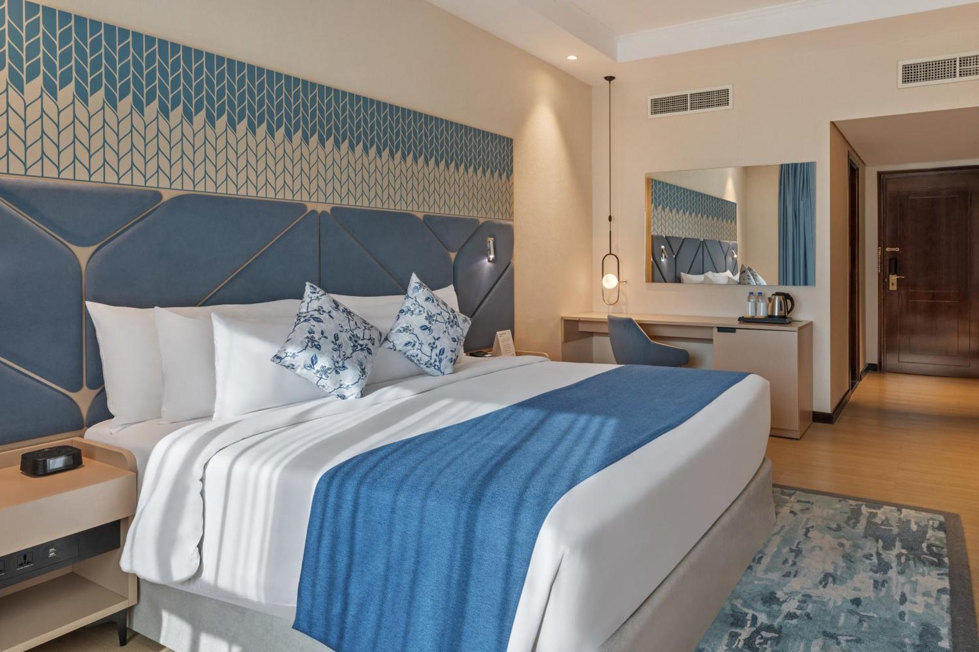 Barcelo Al Jaddaf, Hotel 4*