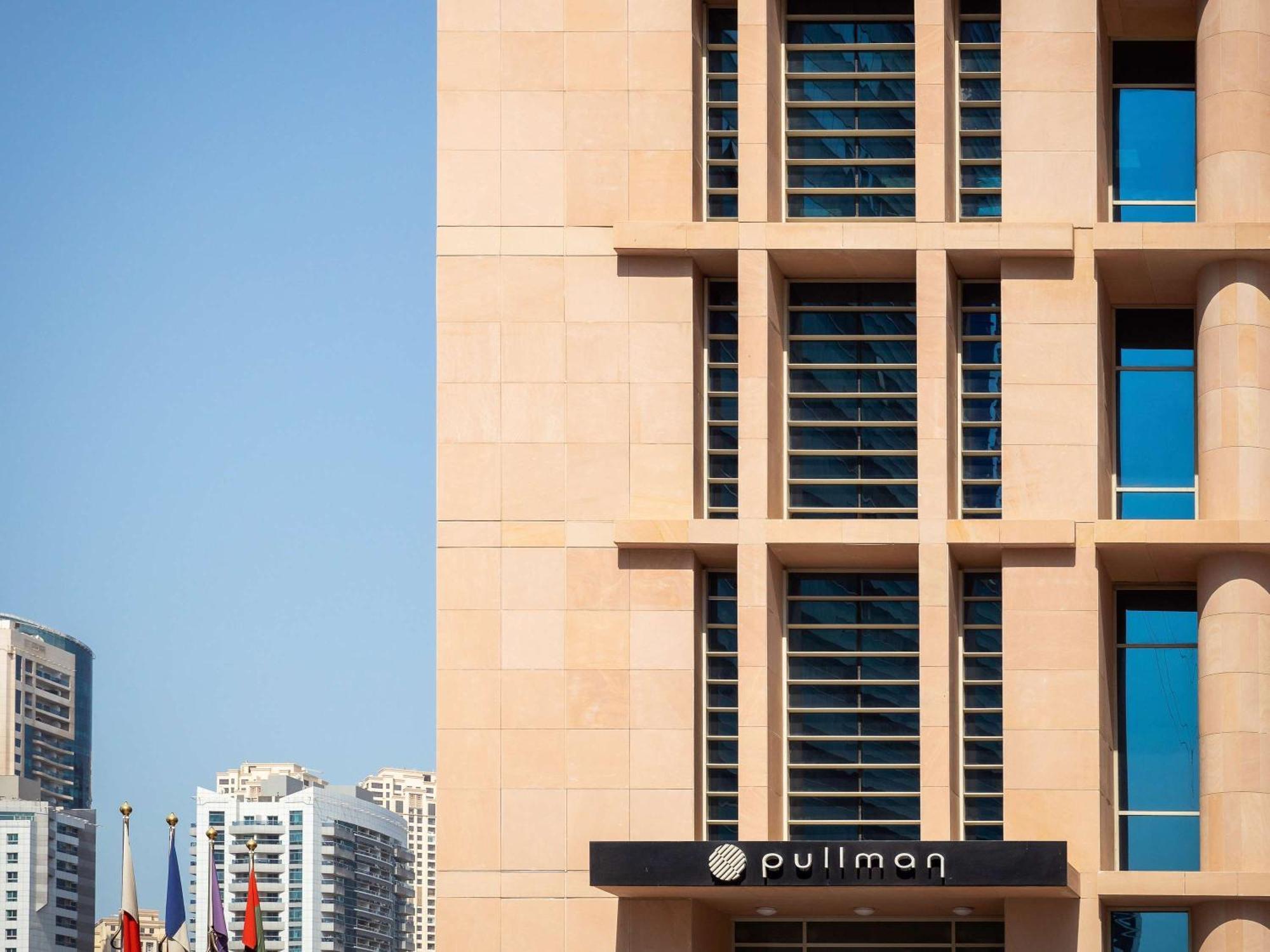 Pullman Jumeirah Lakes Towers