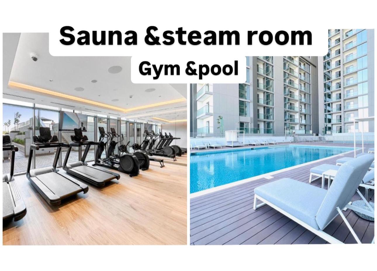 Homestay Private Room Of A Residential Tower For 1 Lady Pool & Downtown View & Parking *
